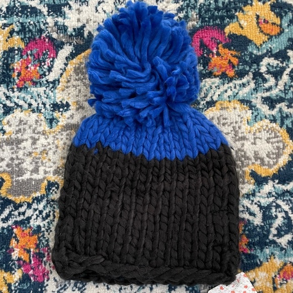 New Free People Cozy Up Color Block Pom Beanie - Picture 5 of 5